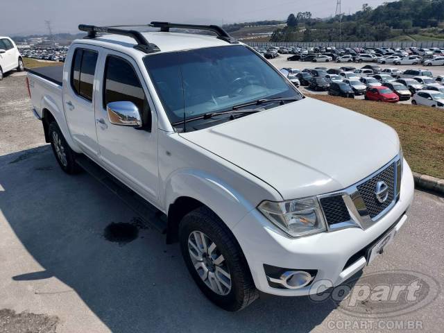 NISSAN FRONTIER 2015 DIESEL CD SL AT 2.5 TURBO