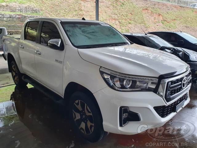 TOYOTA HILUX 2019 CD DIESEL SRX AUTOMÁTICO  2.8 D-4D TURBO