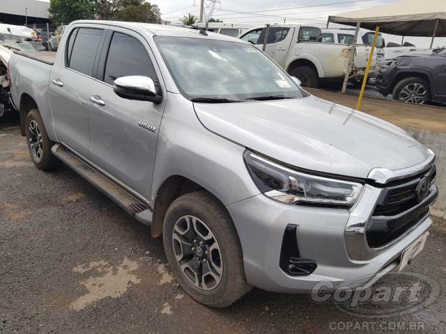 TOYOTA HILUX 2022 CD DIESEL SRX 2.8 D-4D AUTOMÁTICO TURBO